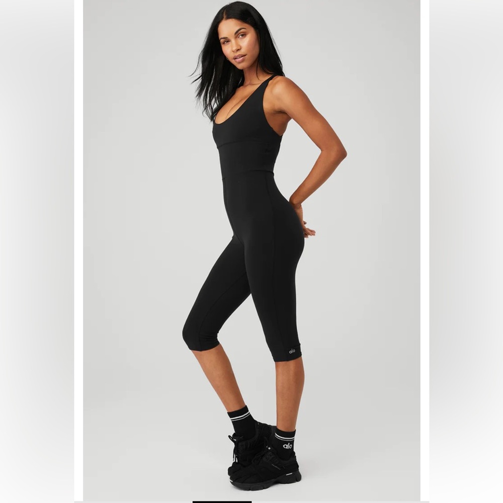 ALO Yoga Airbrush Physique Onesie Black Jumpsuit Bodysuit - Picture 3 of 16
